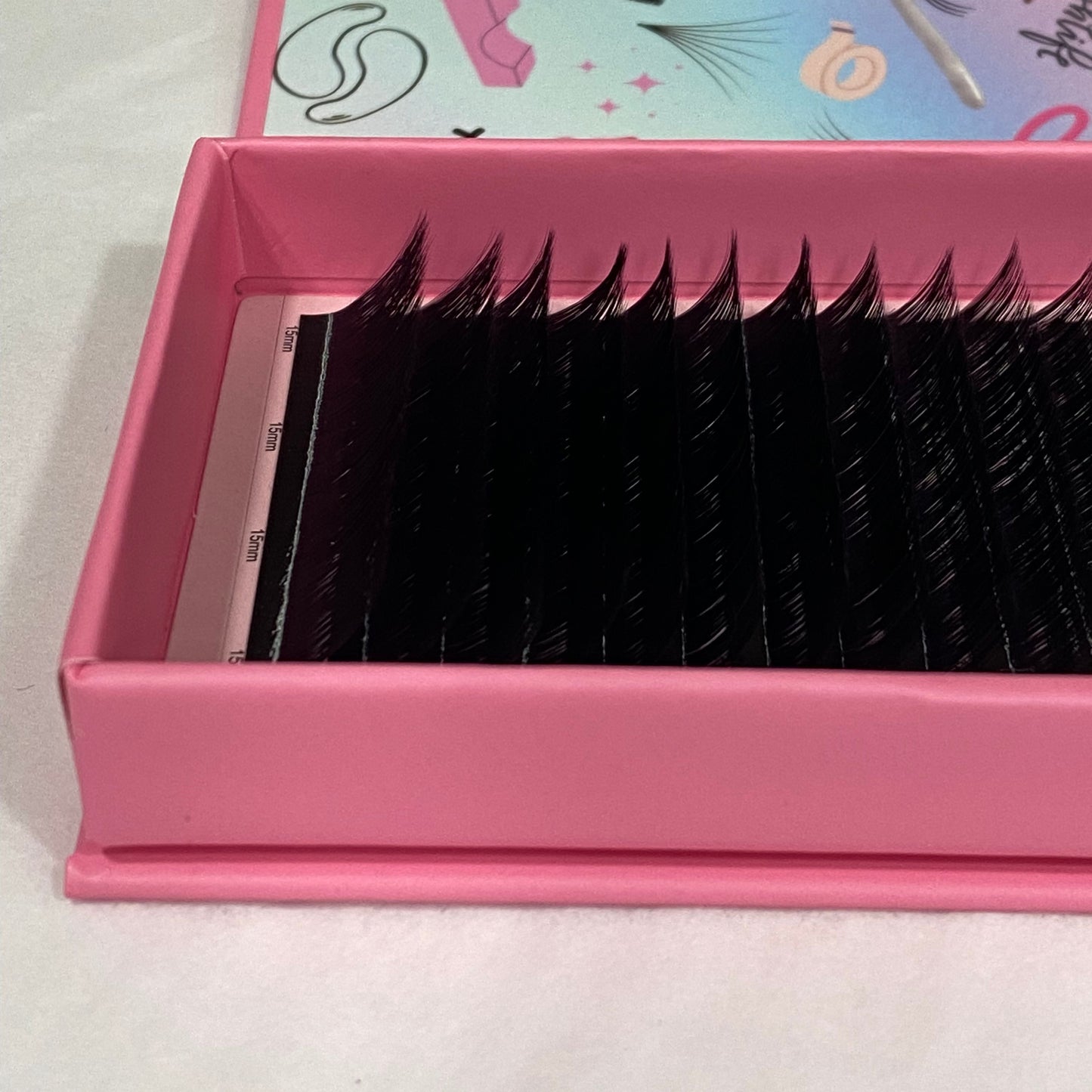 L CURL - 0.03 8-15 MM MIXED LENGTH VOLUME LASH TRAYS