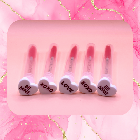 Glitter Eyelash Wands with Cover  - white hearts xoxo, be mine, love