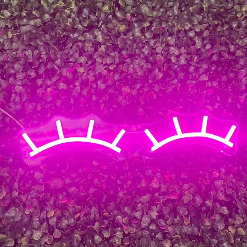 Lashes Neon Sign